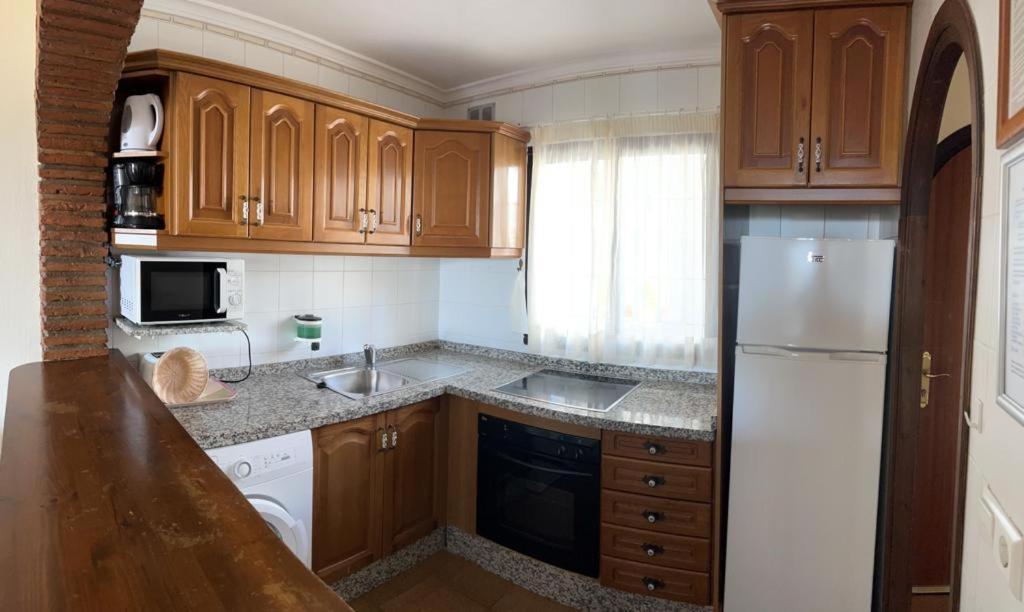 Riviera Del Mar Apartment Sitio de Calahonda ภายนอก รูปภาพ