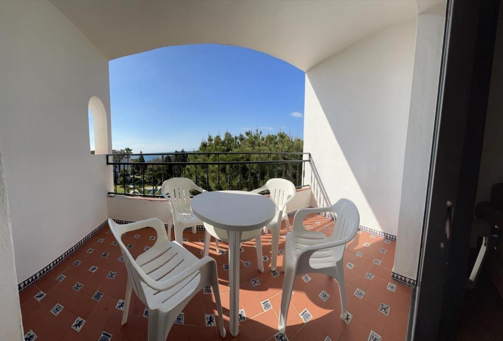 Riviera Del Mar Apartment Sitio de Calahonda ภายนอก รูปภาพ