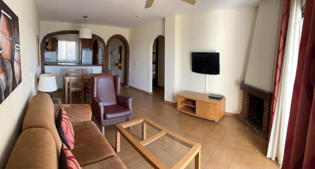 Riviera Del Mar Apartment Sitio de Calahonda ภายนอก รูปภาพ