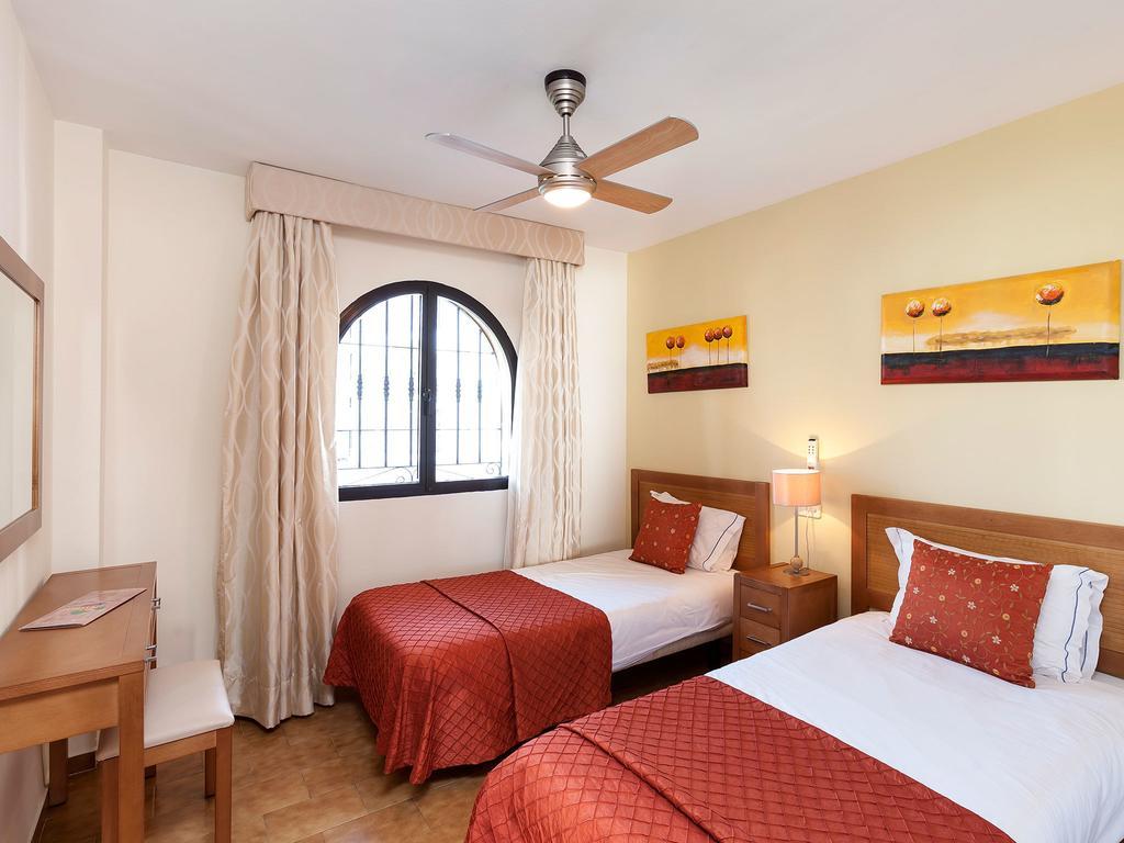 Riviera Del Mar Apartment Sitio de Calahonda ห้อง รูปภาพ
