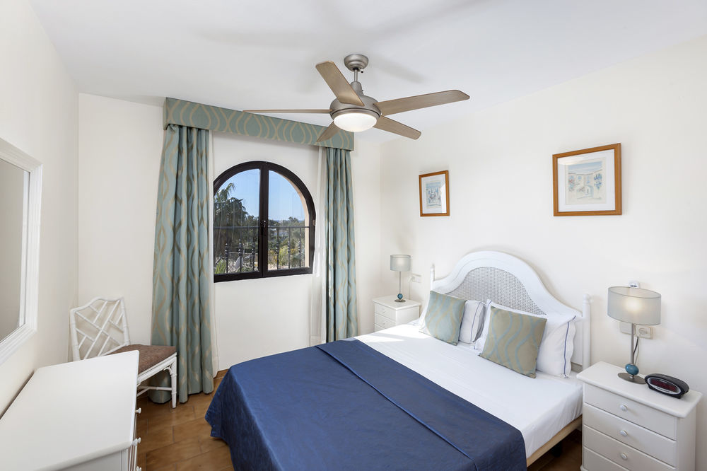 Riviera Del Mar Apartment Sitio de Calahonda ภายนอก รูปภาพ