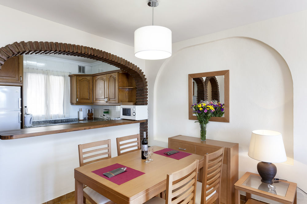 Riviera Del Mar Apartment Sitio de Calahonda ภายนอก รูปภาพ